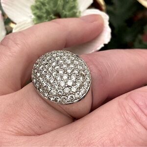 3.25 CARAT RING FLAWLESS QUALITY DIAMONDS. Cartier style ring but nicer.